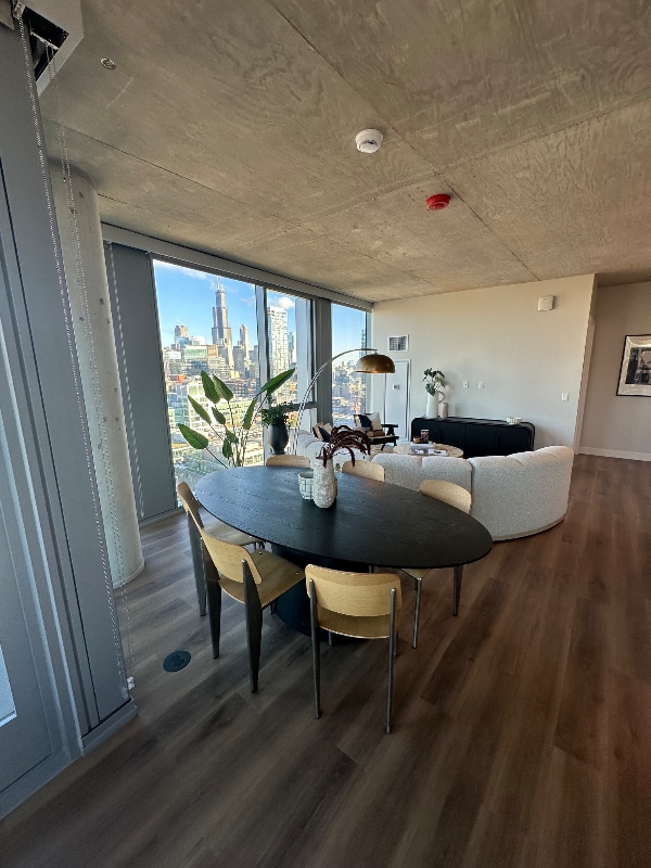 property at 315 N May St