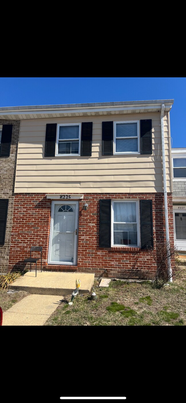 8225 Averill Ct in Severn, MD - Building Photo - Building Photo