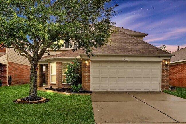 property at 5026 Hickory Burl Ct