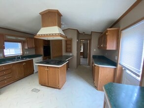 4184 Bickel St in Milford, MI - Foto de edificio - Building Photo