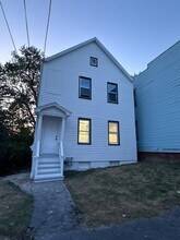 34 Francis St in Troy, NY - Building Photo - Building Photo