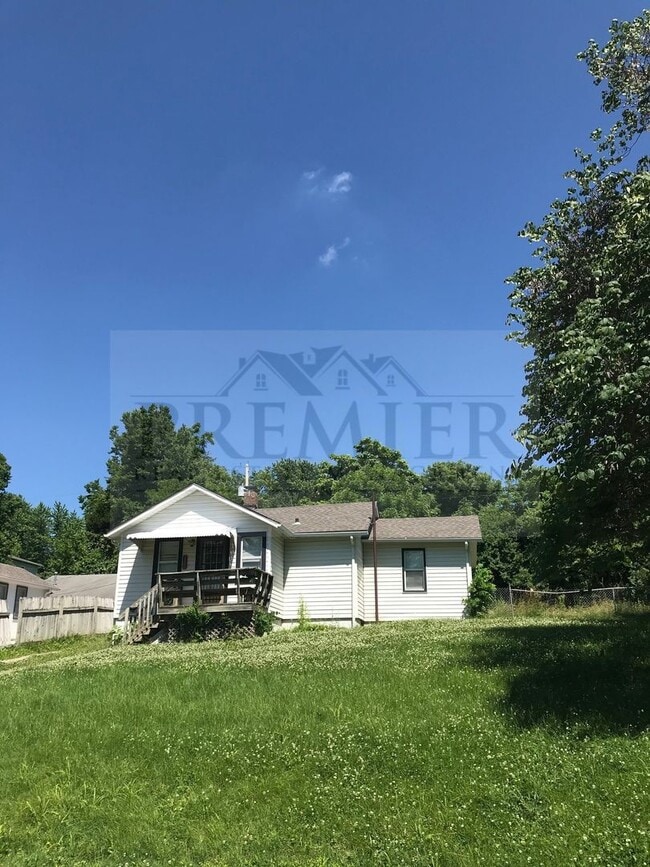 property at 2225 S Home Ave