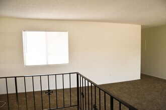 344 W Tularosa Ave in Orange, CA - Building Photo - Building Photo