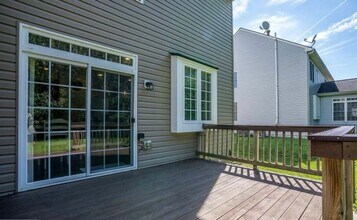 4306 Chatham Dr in King George, VA - Building Photo - Building Photo