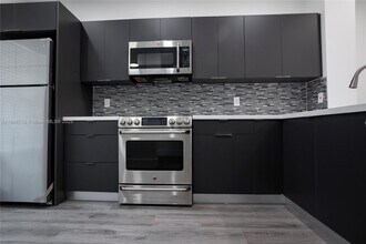 12011 SW 2nd St in Pembroke Pines, FL - Building Photo - Building Photo