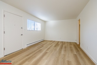 555 S 10th St in San Jose, CA - Building Photo - Building Photo