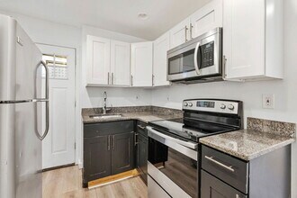 2017 W Oxford St in Philadelphia, PA - Building Photo - Building Photo