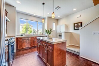 3454 31st Dr in Everett, WA - Building Photo - Building Photo