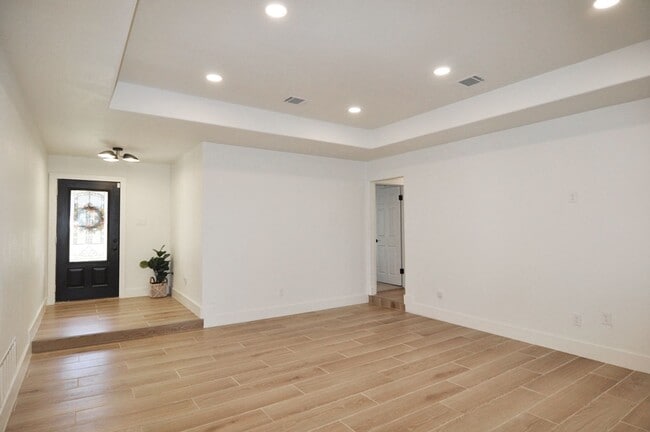 2915 Spring Oaks Ct in Bedford, TX - Building Photo - Building Photo