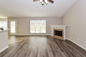 5870 Tommy Joe Dr in Southaven, MS - Building Photo - Building Photo