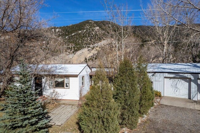 property at 5042 US Hwy 89 S