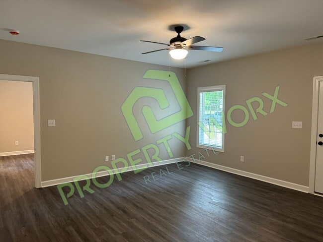 264 Regency Dr in Nashville, NC - Building Photo - Building Photo