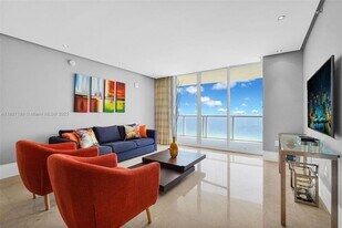 16699 Collins Ave in Sunny Isles Beach, FL - Building Photo