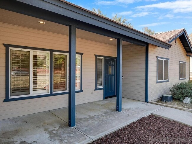 16304 Dartolo Rd in Ramona, CA - Building Photo - Building Photo