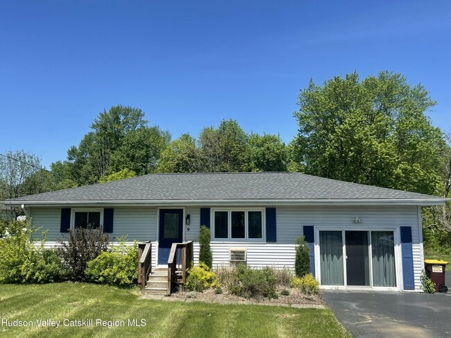 property at 9 Scenic Dr