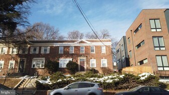 820 Taylor St NE in Washington, DC - Building Photo
