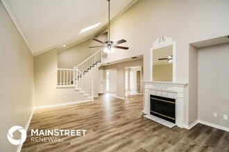 8054 Loch Lomond Ln in Jacksonville, FL - Foto de edificio - Building Photo