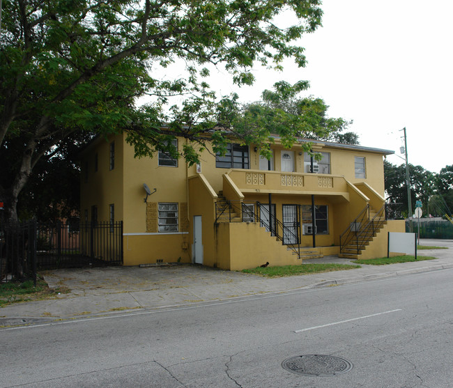 5501 N Miami Ave in Miami, FL - Building Photo - Building Photo