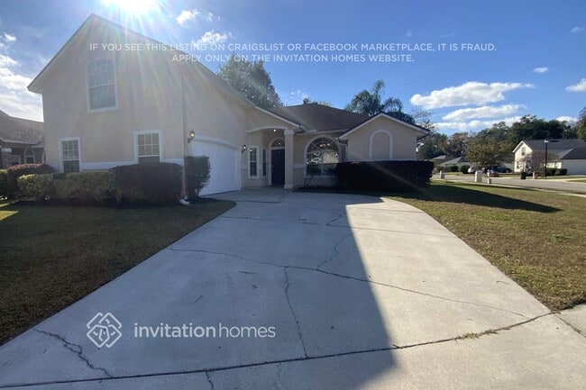 property at 2915 Majestic Oaks Ln