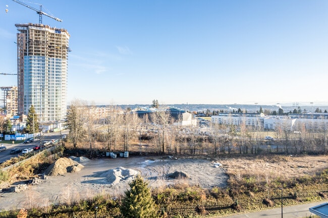 Gateway G1 + G2 in Burnaby, BC - Building Photo - Building Photo