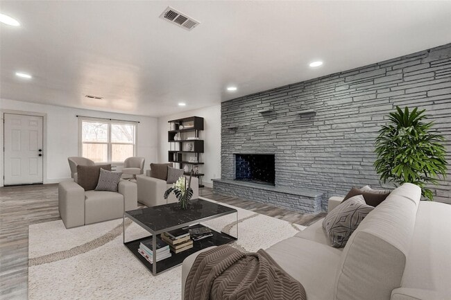 property at 4524 Harvey Dr