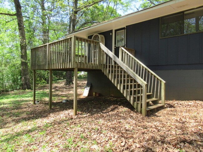 property at 1236 Clem Lowell Rd