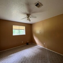 107 Magnolia St in New Llano, LA - Building Photo - Building Photo