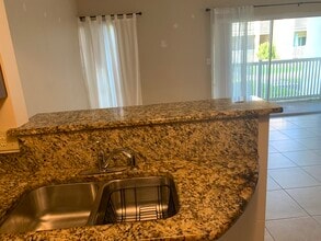 250 N Banana River Dr, Unit B-3 in Merritt Island, FL - Building Photo - Building Photo
