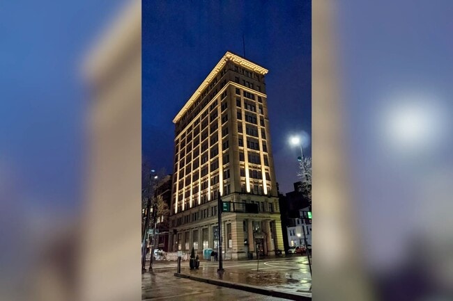 The Vibe Apartments in Cincinnati, OH - Foto de edificio - Building Photo