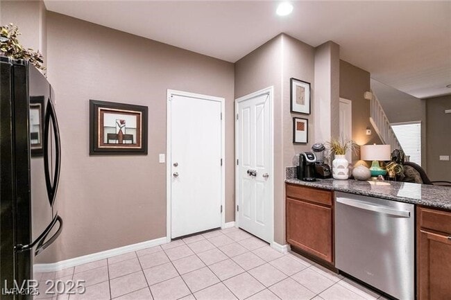 10629 Agate Knoll Ln in Las Vegas, NV - Building Photo - Building Photo