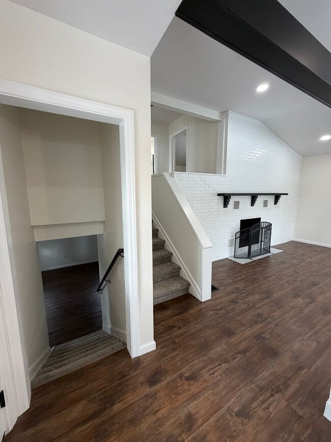 7980 Newark Rd in Mount Vernon, OH - Building Photo - Building Photo