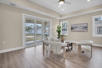 5361 71st Way N in St. Petersburg, FL - Building Photo - Building Photo