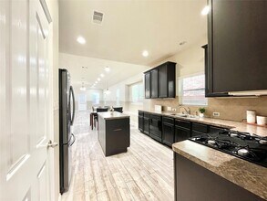 10803 Marigold Glen Way in Houston, TX - Building Photo - Building Photo