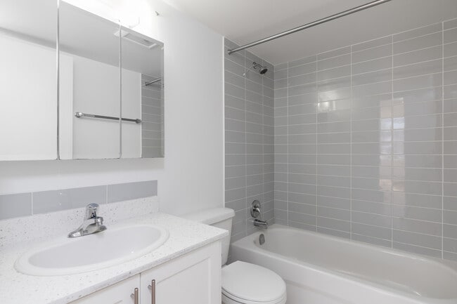 property at 2040 Nelson St