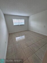 10551 NW 45th St in Coral Springs, FL - Building Photo - Building Photo