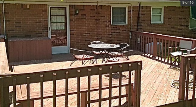6805 Reelfoot Lake Ct in Louisville, KY - Building Photo - Building Photo