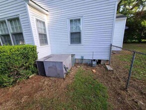 406 Chamlee Dr in Fort Valley, GA - Building Photo - Building Photo