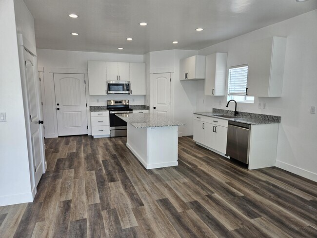 903 W 1080 S in Richfield, UT - Building Photo - Building Photo