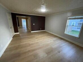 332 E Lincoln St in Dayton, OH - Building Photo - Building Photo