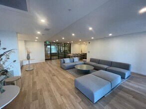 16633-16624 218 in Surrey, BC - Building Photo - Building Photo