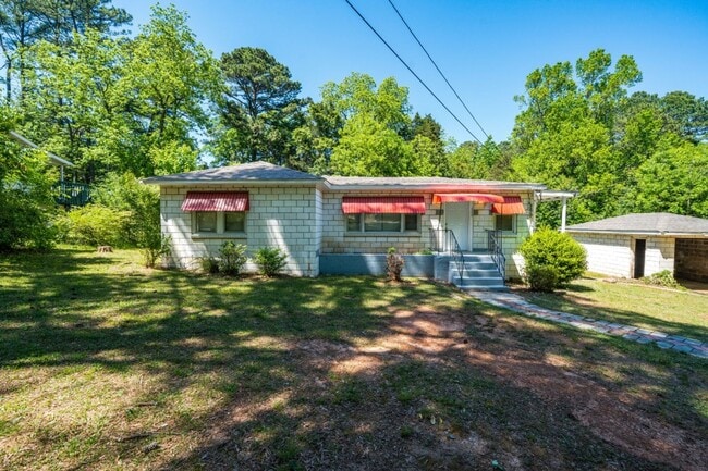 property at 112 Red Lane Rd