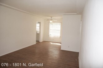 1801 Garfield Pl in Hollywood, CA - Building Photo - Building Photo