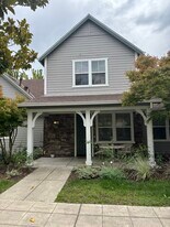 755 E Napa St in Sonoma, CA - Building Photo