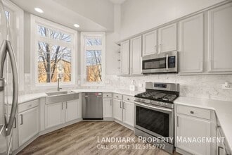 6431 W 64th Pl in Chicago, IL - Building Photo - Building Photo