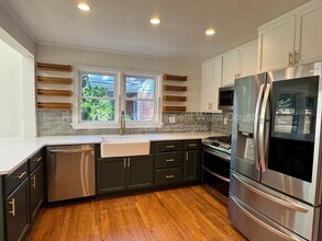 3018 Medlin Dr in Raleigh, NC - Building Photo - Building Photo