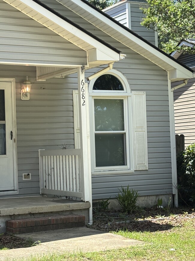 6682 Winchester St in Fayetteville, NC - Building Photo - Building Photo
