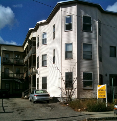 410 Dubuque St in Manchester, NH - Building Photo - Building Photo