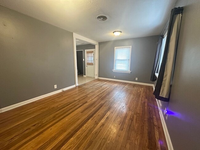 2240 SW Jewell Ave in Topeka, KS - Building Photo - Building Photo