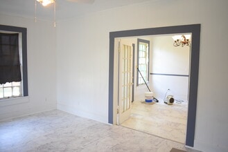 305 S Church St in Nacogdoches, TX - Building Photo - Building Photo