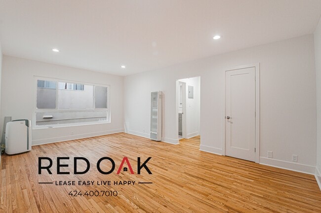 property at 120 S Oxford Ave